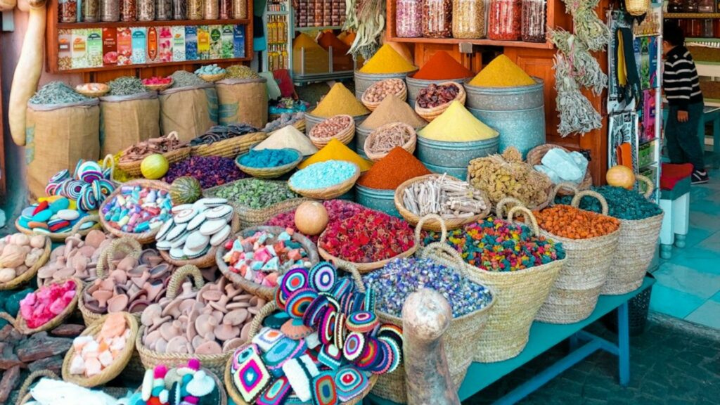 Paisajes y cultura de Marruecos, desde ciudades imperiales hasta el desierto