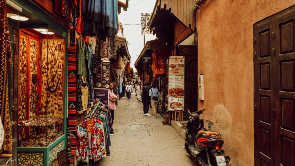 Visita guiada por la ciudad de Fez, Marruecos – calles históricas y medina