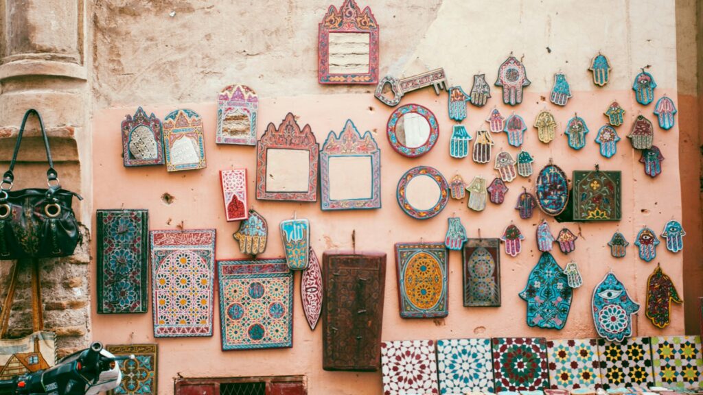 Tours desde Casablanca para descubrir el desierto, ciudades imperiales y paisajes de Marruecos.